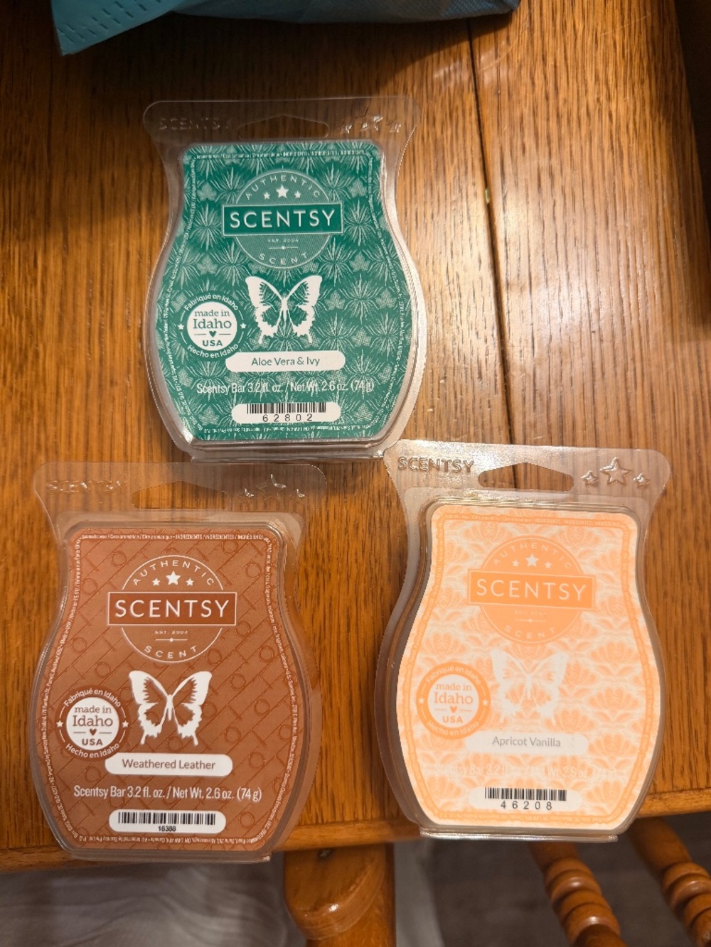3 for $10! Mixed bag of Scentsy bars NWT